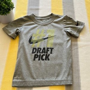 Nike dry fit boys Athletic tee